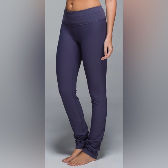 lululemon athletica Pants - LULULEMON Skinny Groove Pant - Full-On Luon in Nightfall